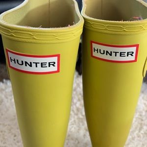 Hunter boots size 5 fits women 6 -61/2